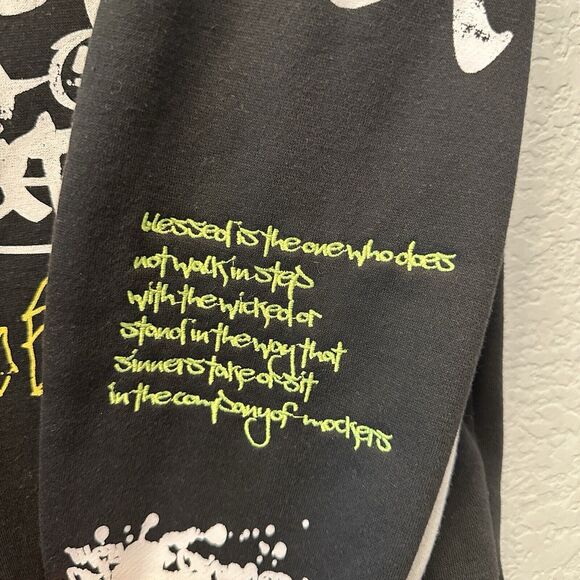 Bleecker & Mercer Black Graffiti Style Sweatshirt Size S Pullover Grunge Art - Picture 8 of 16